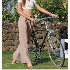 Women's Wide Leg Dress Pants High Elastic Waisted in The Back.